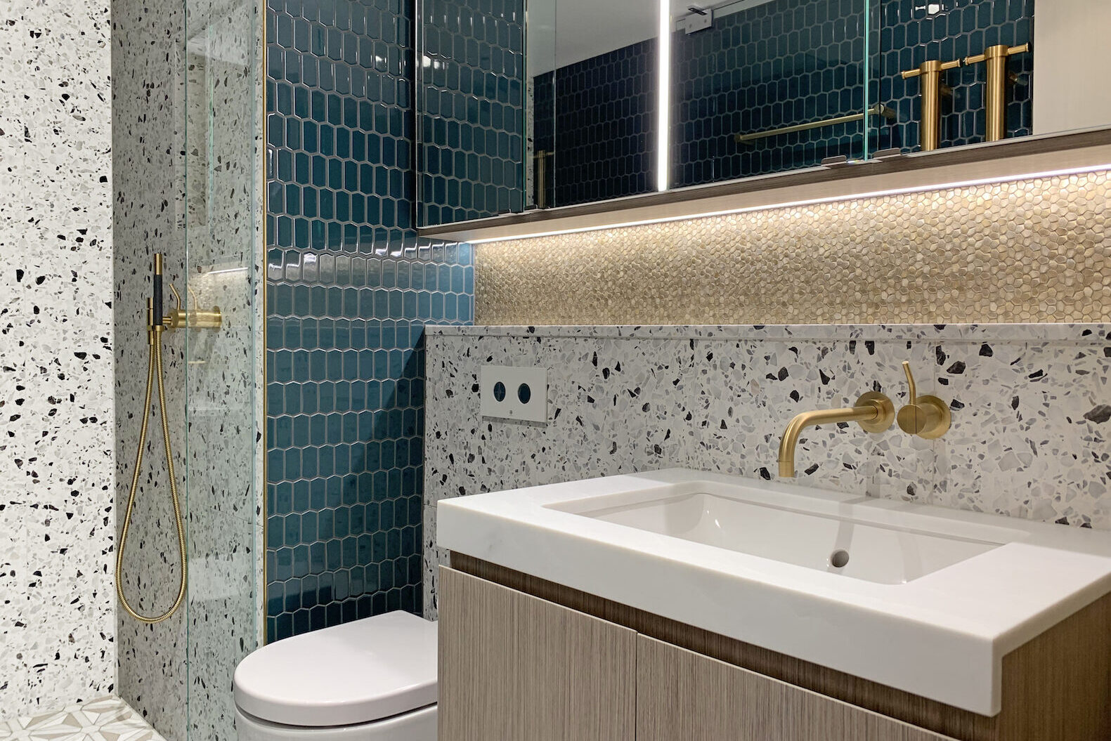 Xavier Hinde Interiors interior designer near me kitchen design Bathroom design Joinery design Architecture Architectural Decor Decorate Drawings Floorplans Elevations Apartment Flat Unit Renovation Extension High-end Joinery Bathroom Ensuite Kitchen Wainscoting Panelling Inlay Moulding Neo-classical Period Art Deco Edwardian Heritage Australia Eastern Suburbs Surry Hills Potts Point Darlinghurst Kings Cross Elizabeth Bay Rushcutters Bay Sydney Darling Point Woolloomooloo East Sydney Double Bay Paddington Woollahra Edgecliff Redfern Chippendale Waterloo Glebe Annandale Waterloo Eveleigh Queens Park Moore Park Bondi Junction Bellevue Hill Point Piper